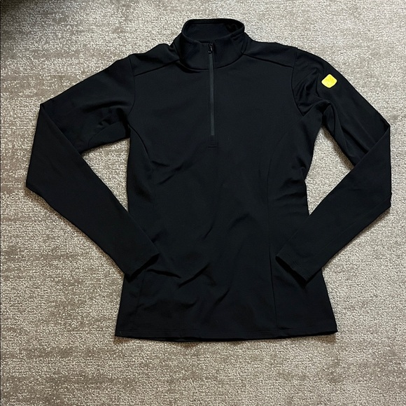 Arc'teryx Tops - Arc’teryx Women’s Black 1/4 Zip Base Layer Size M